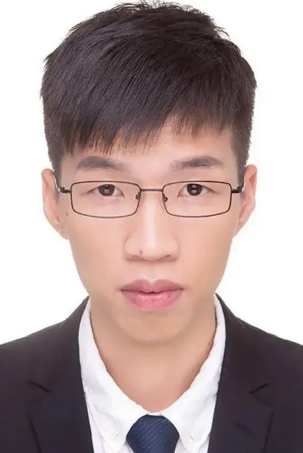 何耀新