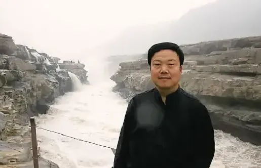 袁汝波