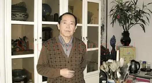 史振峰