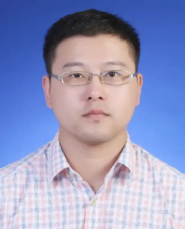 杨辰