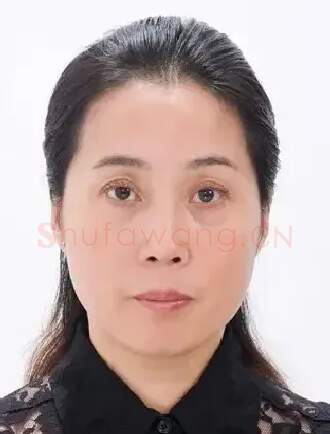 陈静