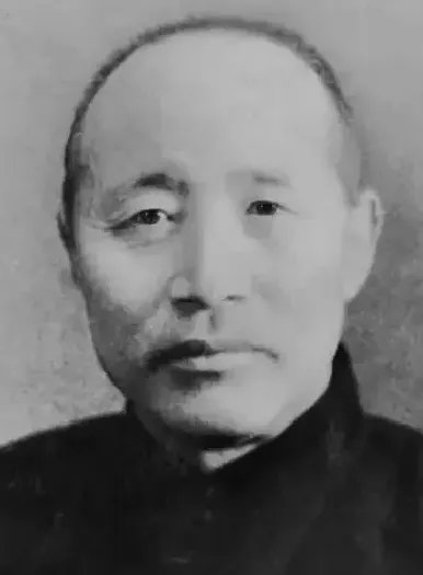 张秀山