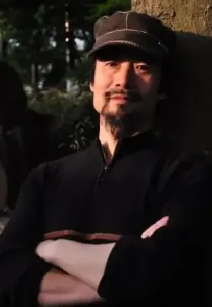 褚滨