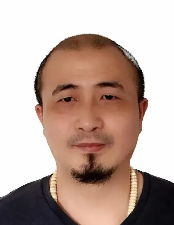 钟锦芳