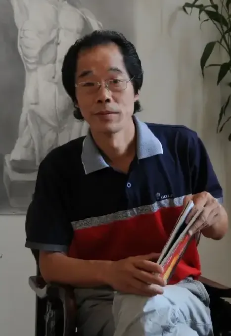 彭铭利