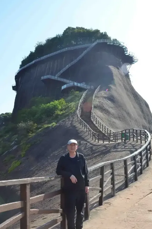 吴胜·高椅岭