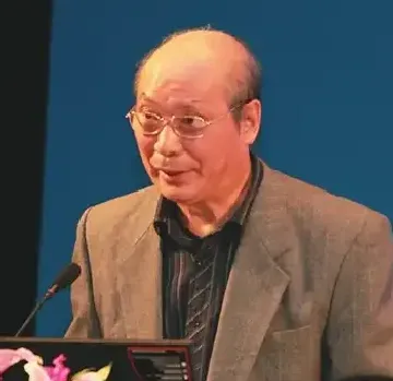 左庄伟