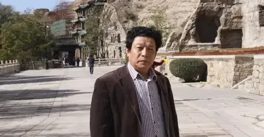 索铁生