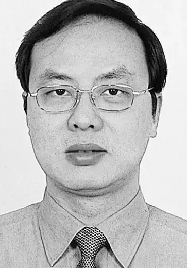 杨雷