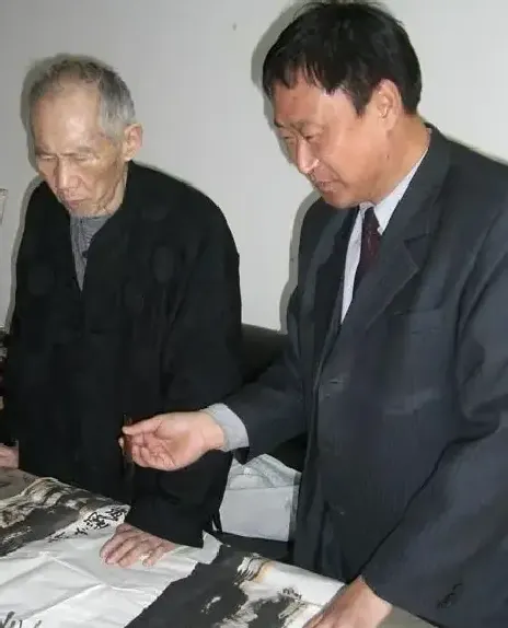 王开选·与恩师汤文选先生合影3