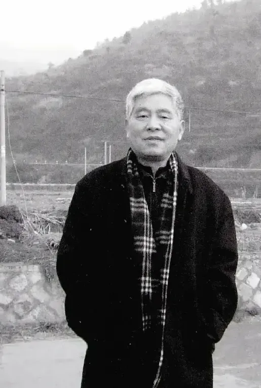 郑竹三