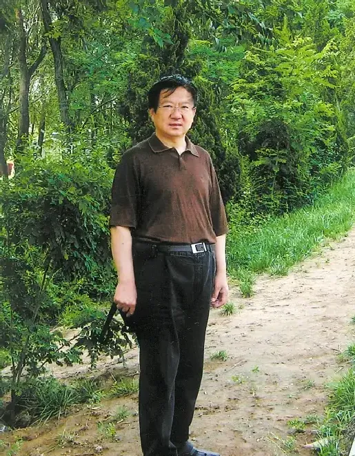 李振坤