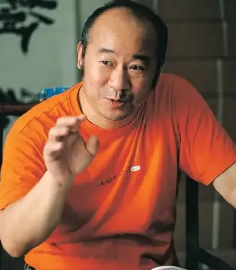 范扬