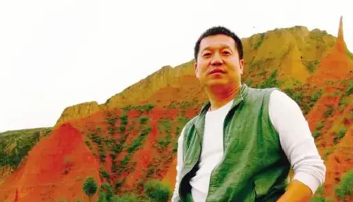 刘丹
