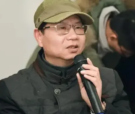 刘成春
