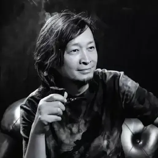 何加林