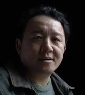 孙振华