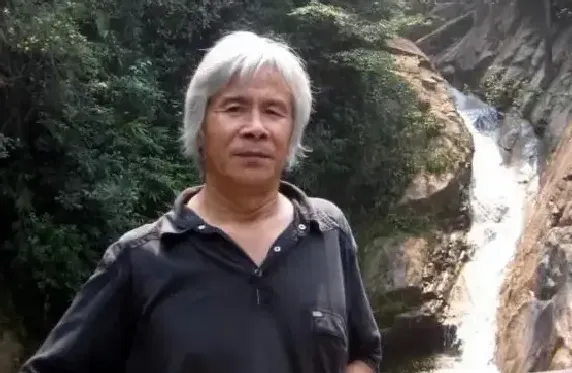 李明玉