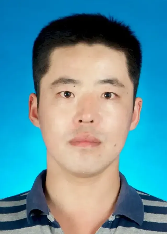 裴利强