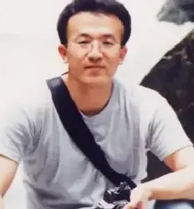 李北多