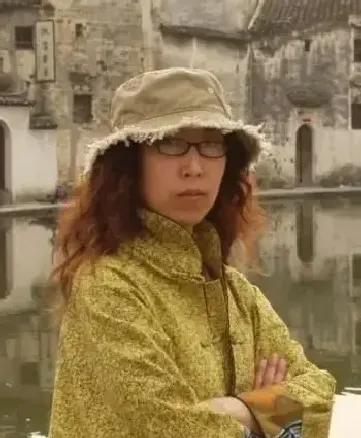 杨芷