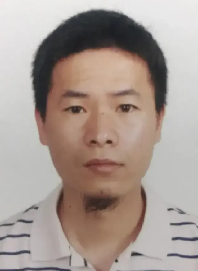 鲍贤杰