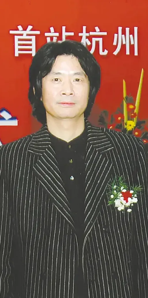 吴旭东