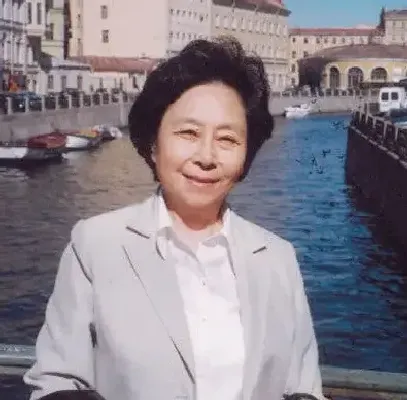 奚静之