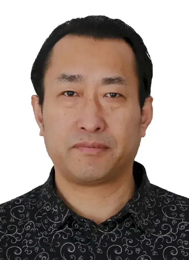 李华峰