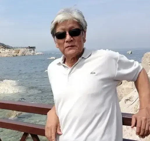 丛如日