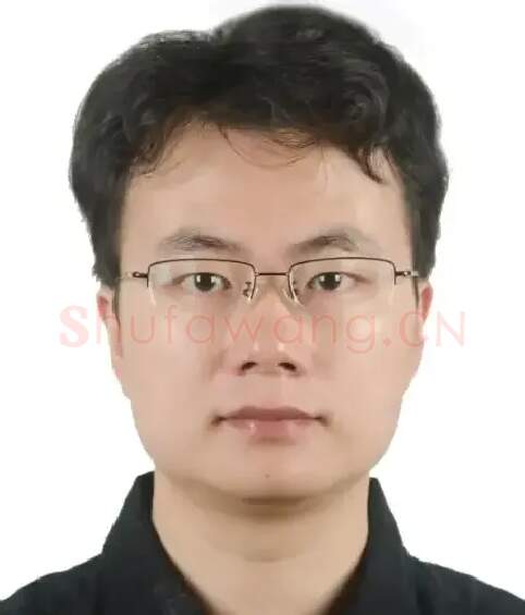 杨勃