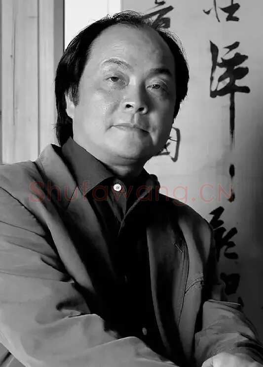 乐震文
