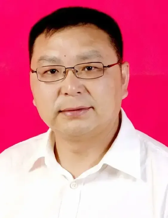 魏东