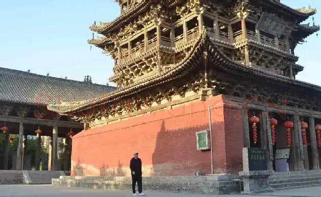 吴胜·飞云楼