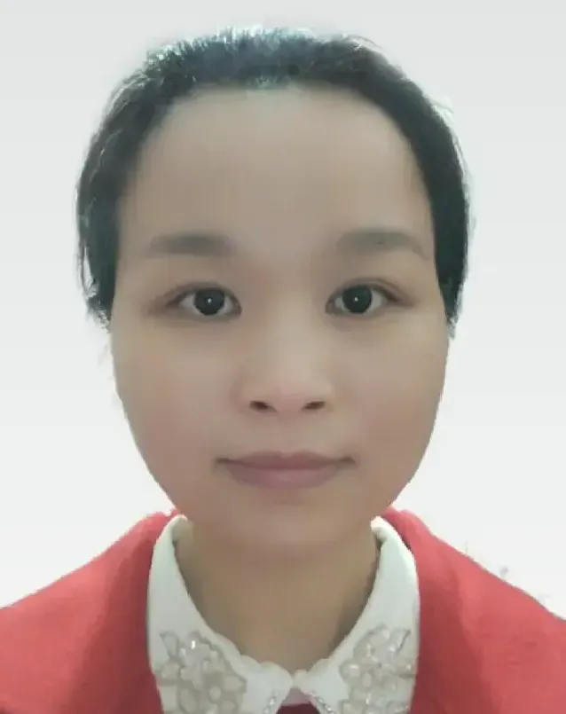 秦燕格