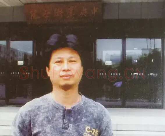 吴东安