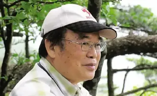 范保文
