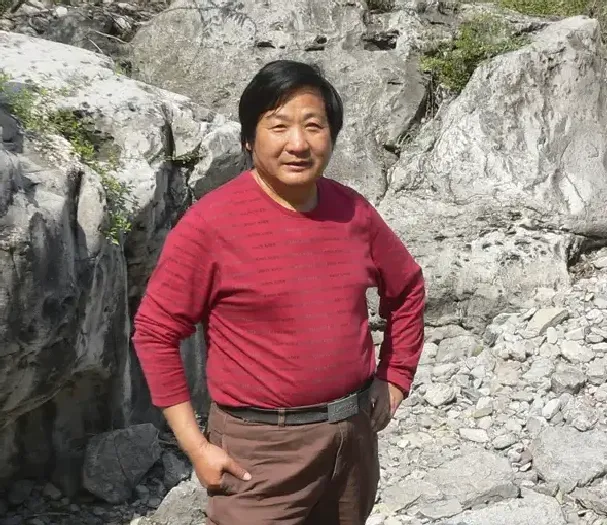 战广彦