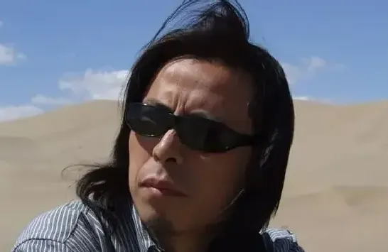 申皖如