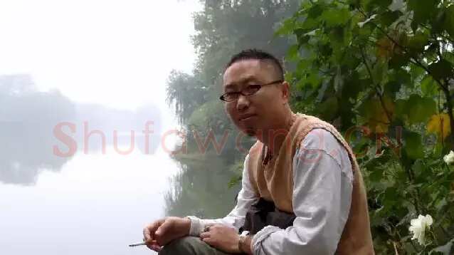 李云雷