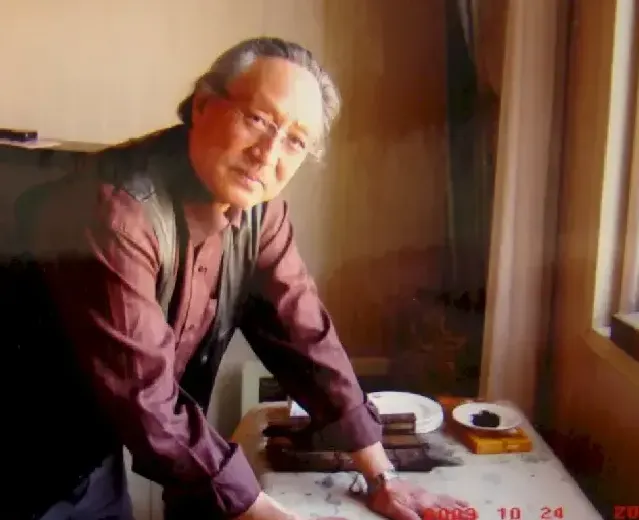 亓秉轩