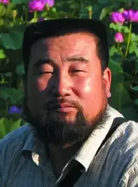 戴春