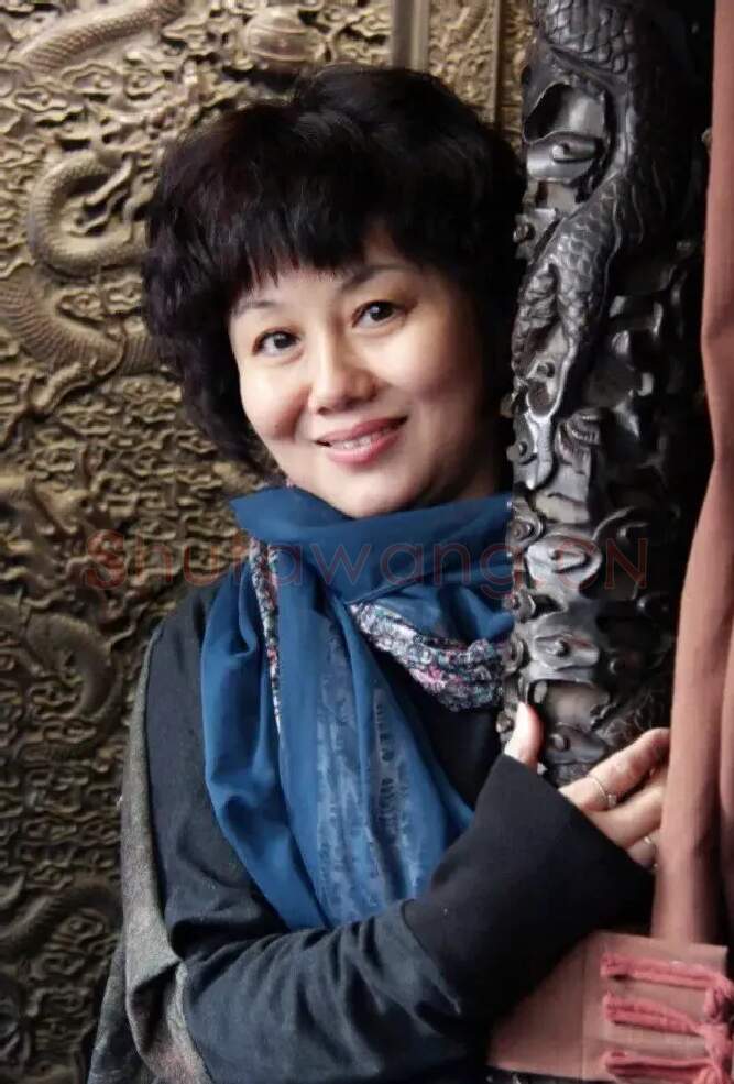 李清芬