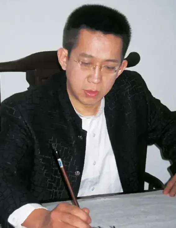 李毅峰