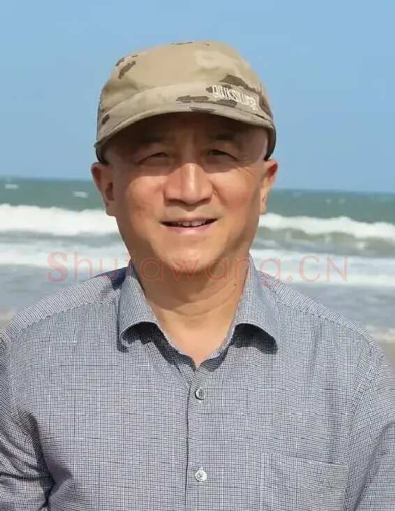 刘学伦