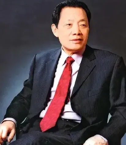 金鸿钧