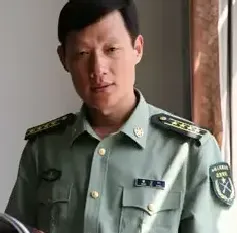 侯贺明