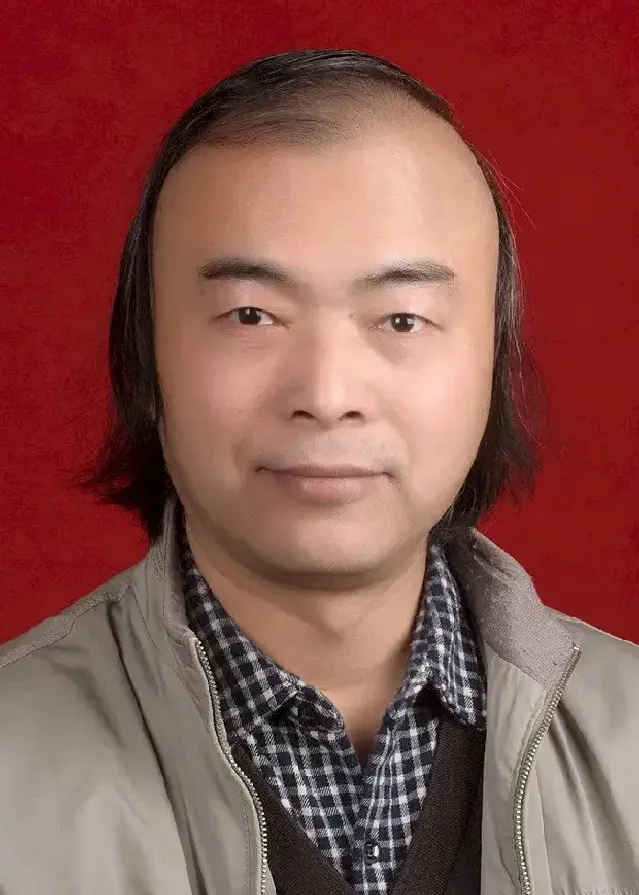 胡少青