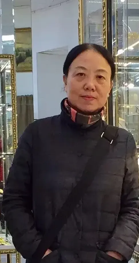 梁丽