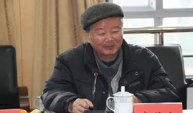 袁谷人